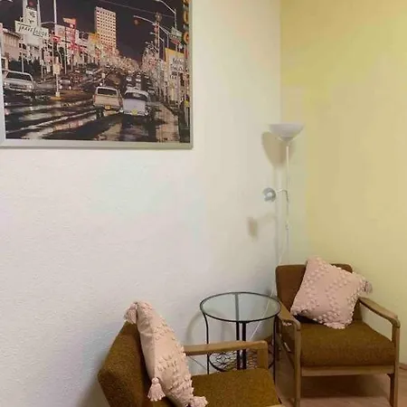 Spacious Retro Style Apartament