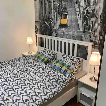 Spacious Retro Style *