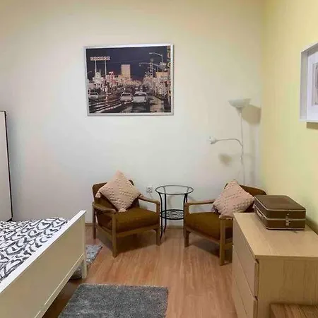 Spacious Retro Style Apartment